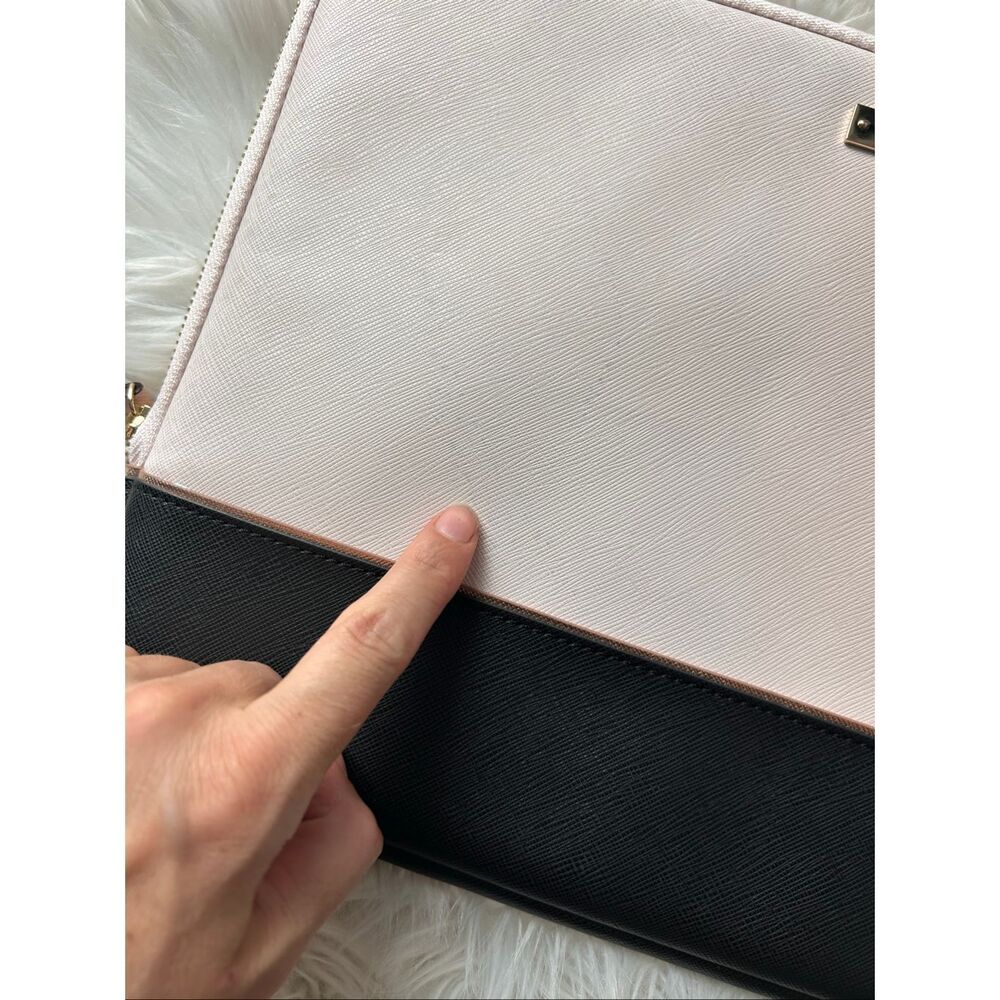 Kate Spade laptop case protector for 13 inch laptop pink and black - Picture 3 of 11